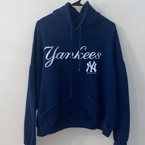 3/$60 Y2K Vintage Stitches Navy & White NY Yankees Baseball Hoodie Size XL